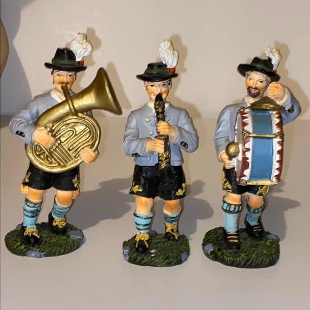 Trío musical figurines